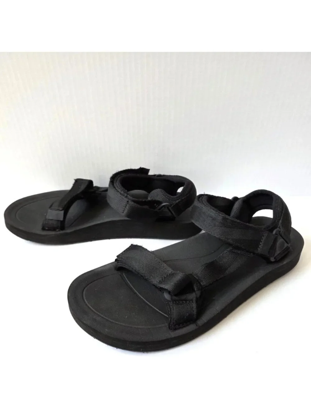 Teva Sandals Mens 11 Black Original Universal Premier Hiking Water 1015192